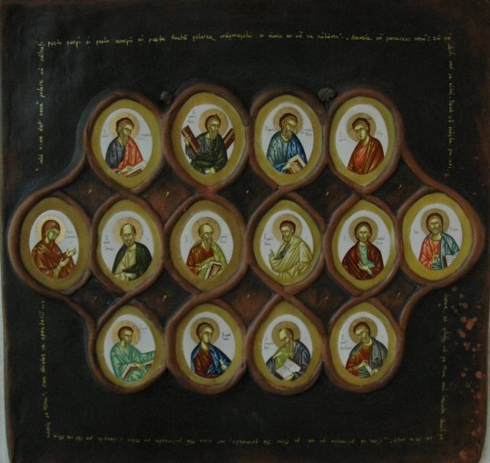 Apostolii – tempera, lemn, ceramica -40’36 cm
