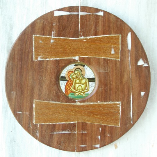 Pieta, tempera lemn, diametru 23 cm (2)